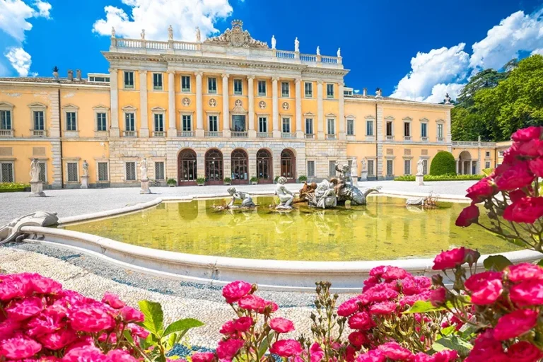 Villa Olmo a Como con il suo parco sul lago